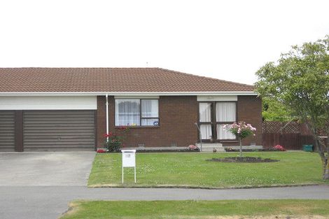 Photo of property in 1/18 Radiata Avenue, Parklands, Christchurch, 8083