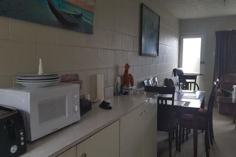 Photo of property in 2/246 Stanmore Road, Richmond, Christchurch, 8013