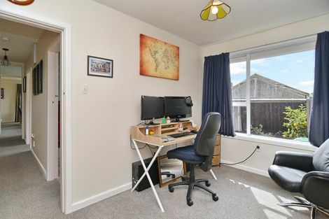 Photo of property in 2/97 Roberta Drive, Somerfield, Christchurch, 8024