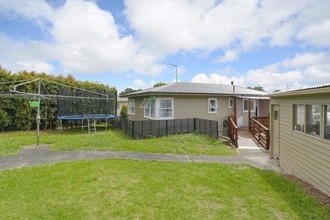 Photo of property in 42 Glendene Avenue, Glendene, Auckland, 0602