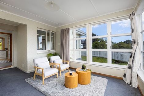 Photo of property in 8 Lynmouth Heights, Lynmouth, New Plymouth, 4310