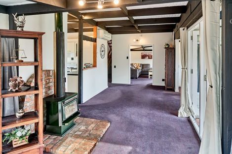 Photo of property in 74 Cypress Drive, Maungaraki, Lower Hutt, 5010