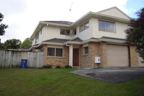 Photo of property in 35 Calypso Way, Unsworth Heights, Auckland, 0632