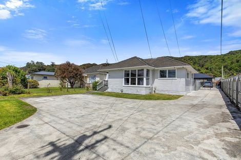 Photo of property in 1/167 Wainuiomata Road, Wainuiomata, Lower Hutt, 5014