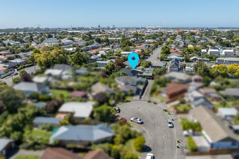 Photo of property in 15 Elstow Place, Spreydon, Christchurch, 8024