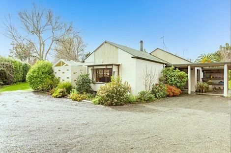 Photo of property in 36 Church Street, Waipawa, 4210