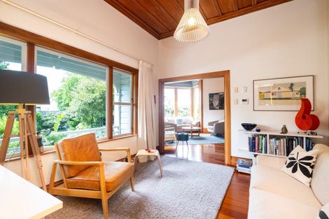 Photo of property in 29 Cameron Road, Bluff Hill, Napier, 4110