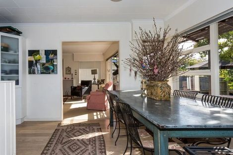 Photo of property in 51 Reynolds Road, Havelock North, 4130