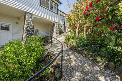 Photo of property in 14 Valley Road, Cashmere, Christchurch, 8022