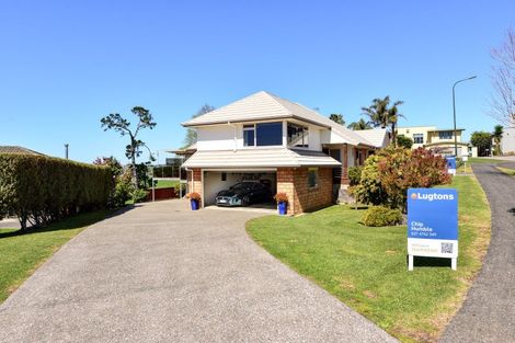 Photo of property in 21 Highgrove Drive, Grandview Heights, Hamilton, 3200