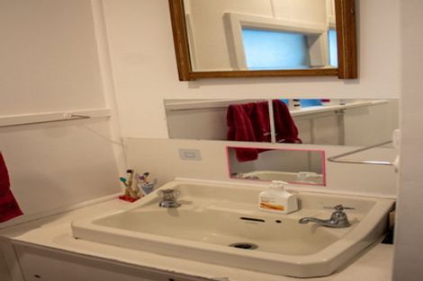 Photo of property in 11 Tavistock Road, Waipukurau, 4200