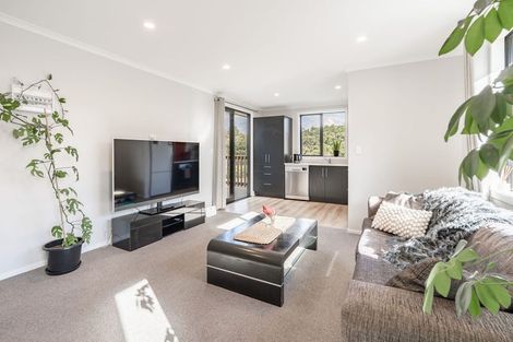 Photo of property in 4 Hauruia Way, Pyes Pa, Tauranga, 3112