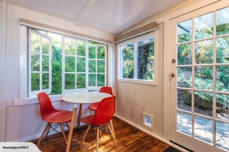 Photo of property in 112 Fairview Avenue, Fairview Heights, Auckland, 0632