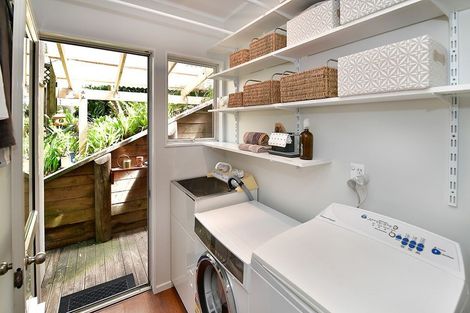 Photo of property in 23a Penguin Drive, Murrays Bay, Auckland, 0630