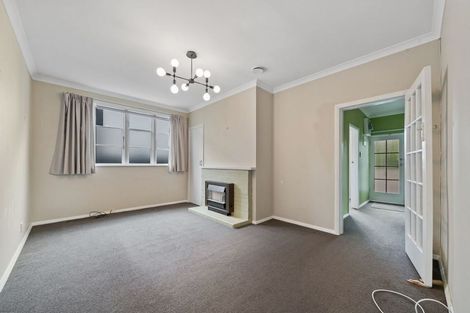 Photo of property in 99 Whites Line East, Waiwhetu, Lower Hutt, 5010