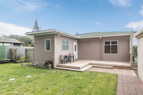 Photo of property in 10 Rodney Avenue, Te Horo Beach, Otaki, 5581