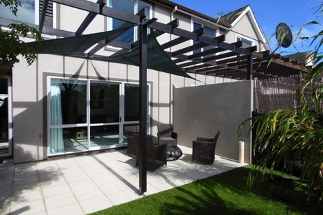 Photo of property in 9w Clearwater Cove, West Harbour, Auckland, 0618