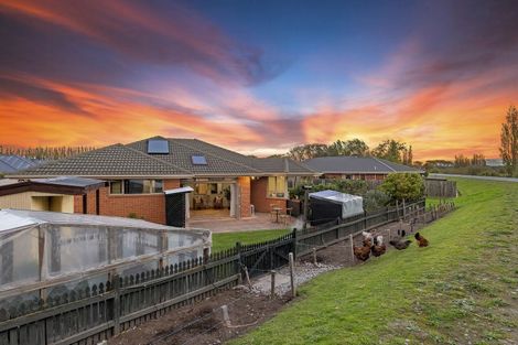 Photo of property in 18 Langley Place, Belfast, Christchurch, 8051