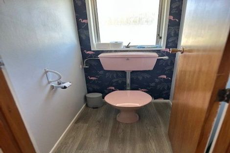 Photo of property in 8 Tahi Road, Paraparaumu Beach, Paraparaumu, 5032