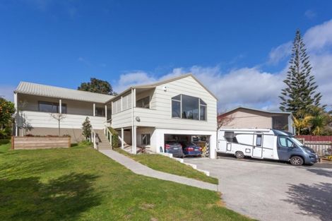 Photo of property in 15 Cory Wright Drive, Tairua, 3508