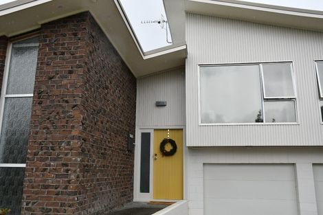 Photo of property in 16 Chedworth Avenue, Chedworth, Hamilton, 3210