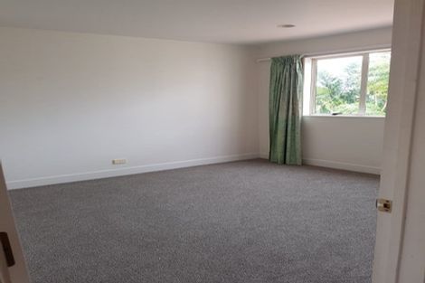 Photo of property in 2/5 Kenmure Avenue, Forrest Hill, Auckland, 0620