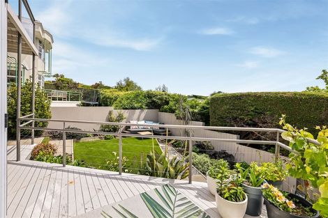 Photo of property in 1/5a Madeley Road, Mount Pleasant, Christchurch, 8081