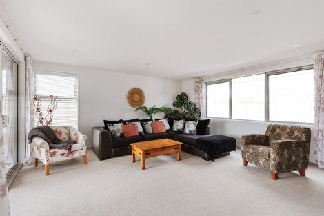 Photo of property in 26 Franks Way, Papamoa Beach, Papamoa, 3118