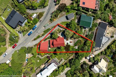 Photo of property in 5 Te Ara Crescent, Diamond Harbour, Lyttelton, 8971