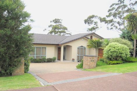 Photo of property in 18 Sunhill Road, Sunnyvale, Auckland, 0612