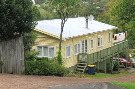 Photo of property in 3/162 Godley Road, Titirangi, Auckland, 0604
