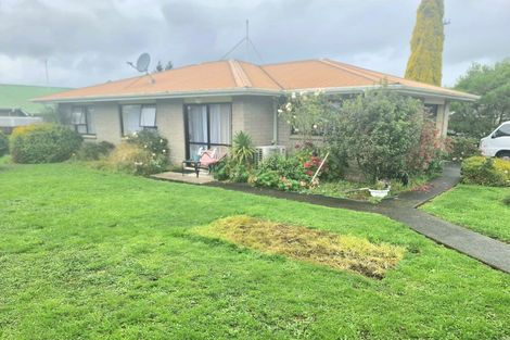 Photo of property in 11 Mccallum Street, Dannevirke, 4930