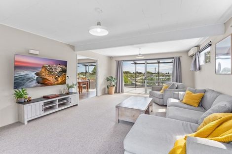 Photo of property in 140 Matai Road, Raumati Beach, Paraparaumu, 5032