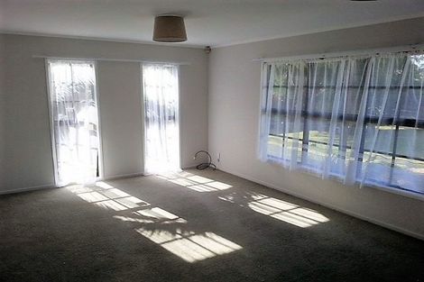 Photo of property in 3/31a Watson Place, Papatoetoe, Auckland, 2025