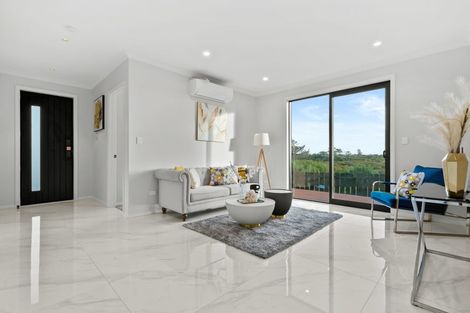 Photo of property in 28 Catalina Avenue, Rosehill, Papakura, 2113