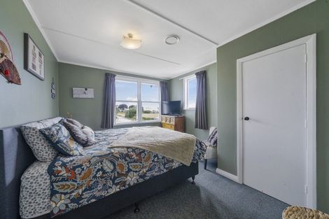 Photo of property in 11 Tuki Street, Titahi Bay, Porirua, 5022