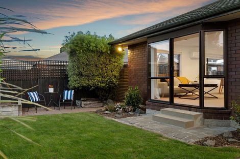 Photo of property in 1/139 Sawyers Arms Road, Northcote, Christchurch, 8052