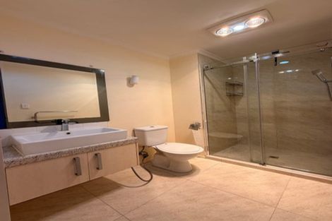 Photo of property in 8 Reins Road, Takanini, 2112