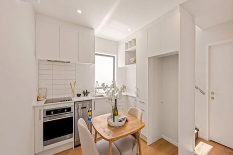 Photo of property in 1/721 Te Atatu Road, Te Atatu Peninsula, Auckland, 0610