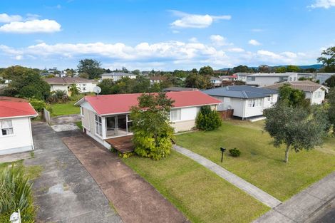 Photo of property in 80 Riverpark Crescent, Henderson, Auckland, 0610