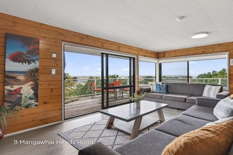Photo of property in 43 Olsen Avenue, Mangawhai Heads, Mangawhai, 0505