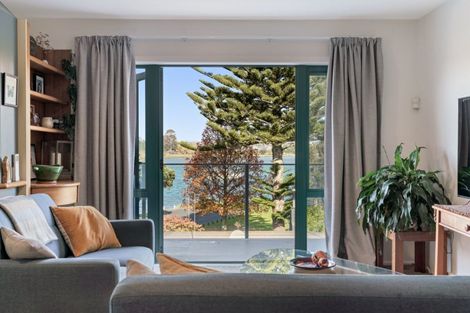 Photo of property in 9 Bay Street, Matua, Tauranga, 3110