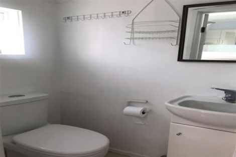 Photo of property in 22 Tiverton Road, Avondale, Auckland, 0600