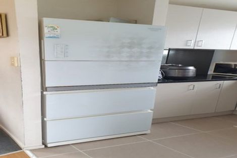 Photo of property in 7 Merida Place, Unsworth Heights, Auckland, 0632