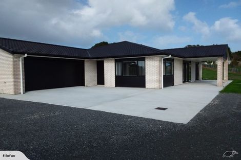 Photo of property in 115 Nixon Road, Taupaki, Henderson, 0782