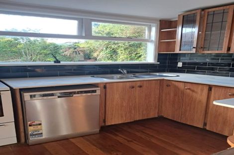 Photo of property in 107 Parkvale Road, Karori, Wellington, 6012