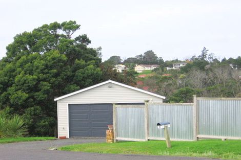 Photo of property in 9 Olwyn Place, Greenhithe, Auckland, 0632