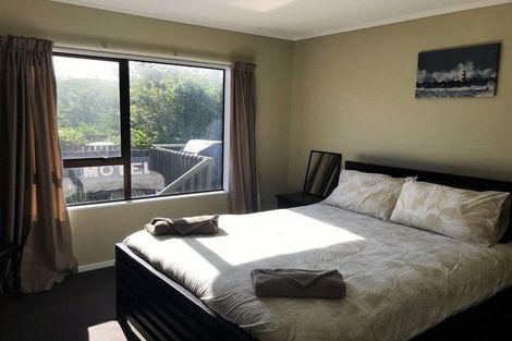 Photo of property in 56 Selwyn Street, Pohara, Takaka, 7183