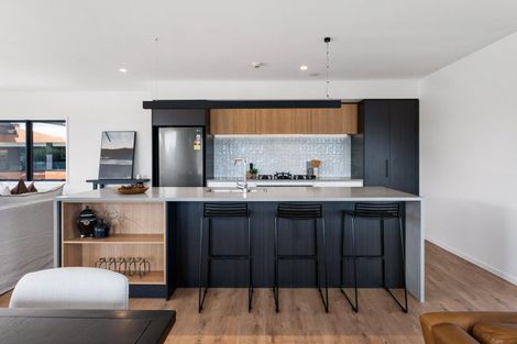 Photo of property in 10/29 May Street, Mount Maunganui, 3116