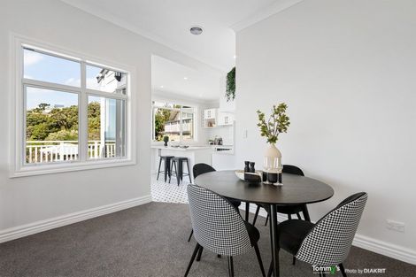 Photo of property in 115 Farnham Street, Mornington, Wellington, 6021